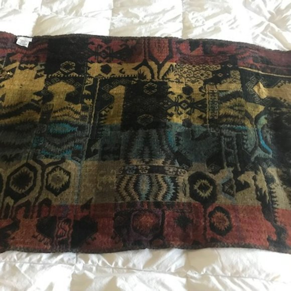 Aritzia Blanket Scarf - Picture 2 of 3